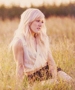 Ellie Goulding - Sweet Disposition (The Temper Trap cover)
