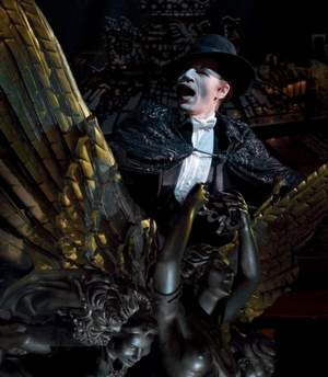 Andrew Lloyd Webber (The Phantom Of The Opera) - Don Juan (Past The Point Of No Return)