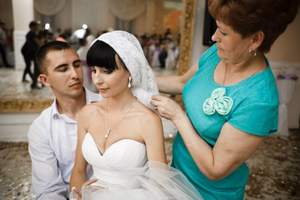 Руслан Марк - Вся в слезах невеста